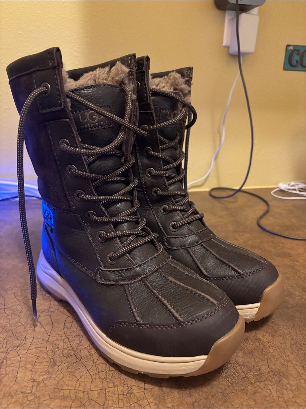 UGG Women’s Dark Brown Lace-Up Shearling-Trim Winter Boots